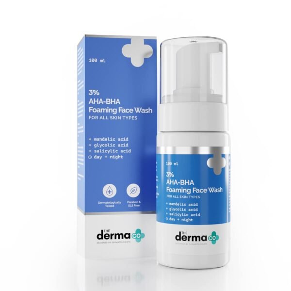 The Derma Co AHA-BHA Foaming Cleanser | The cleanser penetrates deep within to unclog pores from oil and surface build-up, without drying out skin