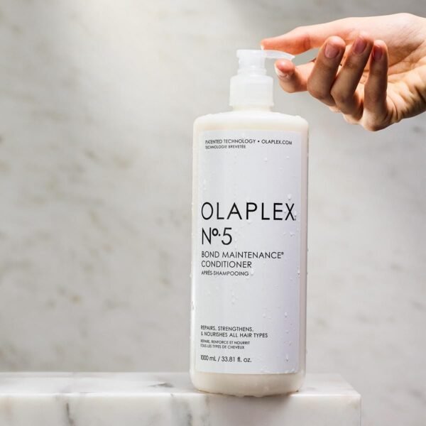 Olaplex No. 5 Bond Maintenance Conditioner, Repairs, Strengthens, & Nourishes All Hair Types, Leaving Hair Feeling Soft & Adds Shine, 33.8 fl oz